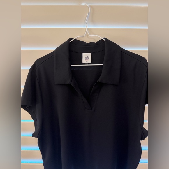 CAbi XL Black Kudos Top. Short Sleeve Collared Top - Picture 7 of 8